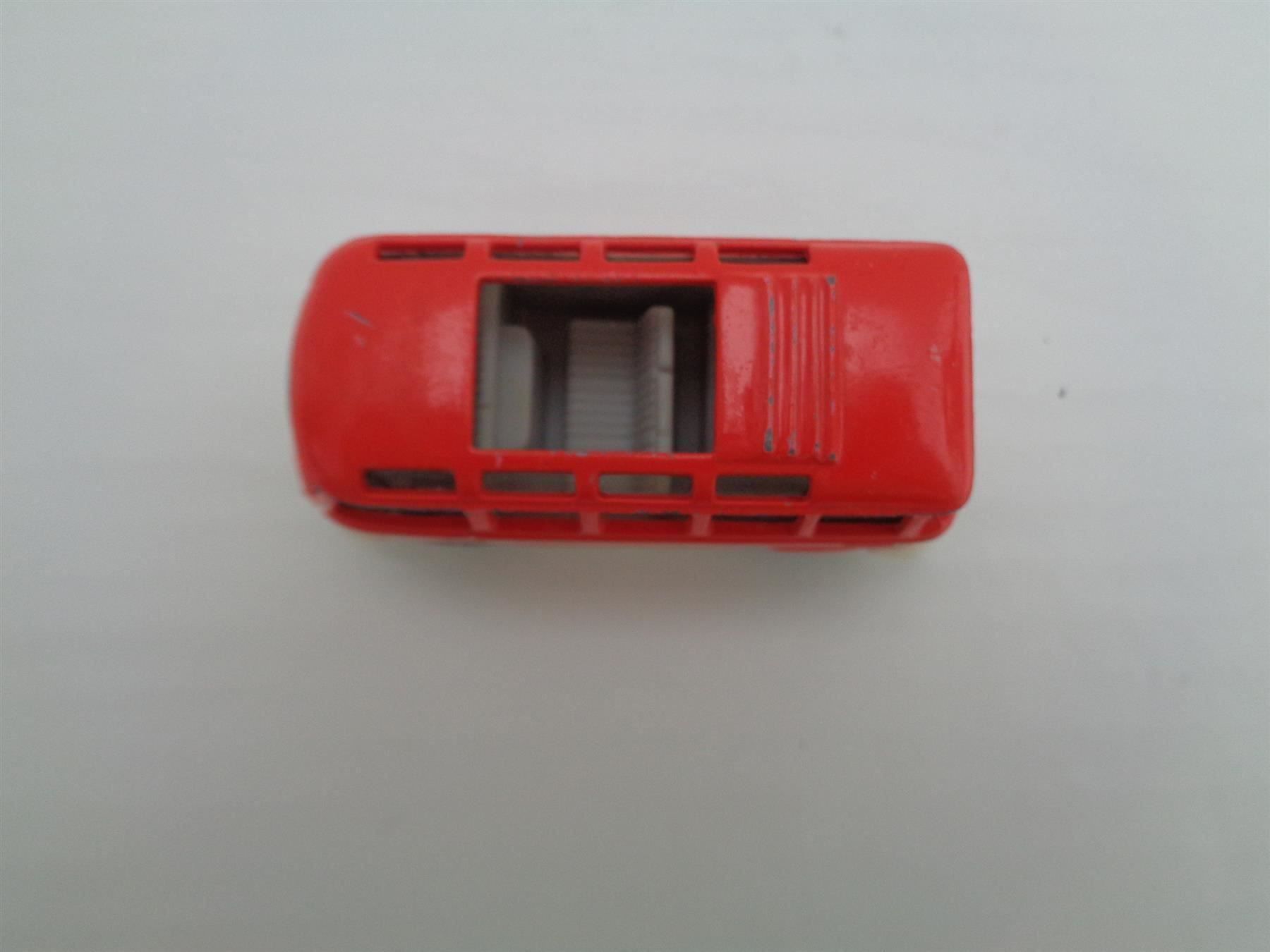 Mattel Modellini d'auto: Mattel 1998 VW Transporter Matchbox – Usato da Chur venduto da omonia 7