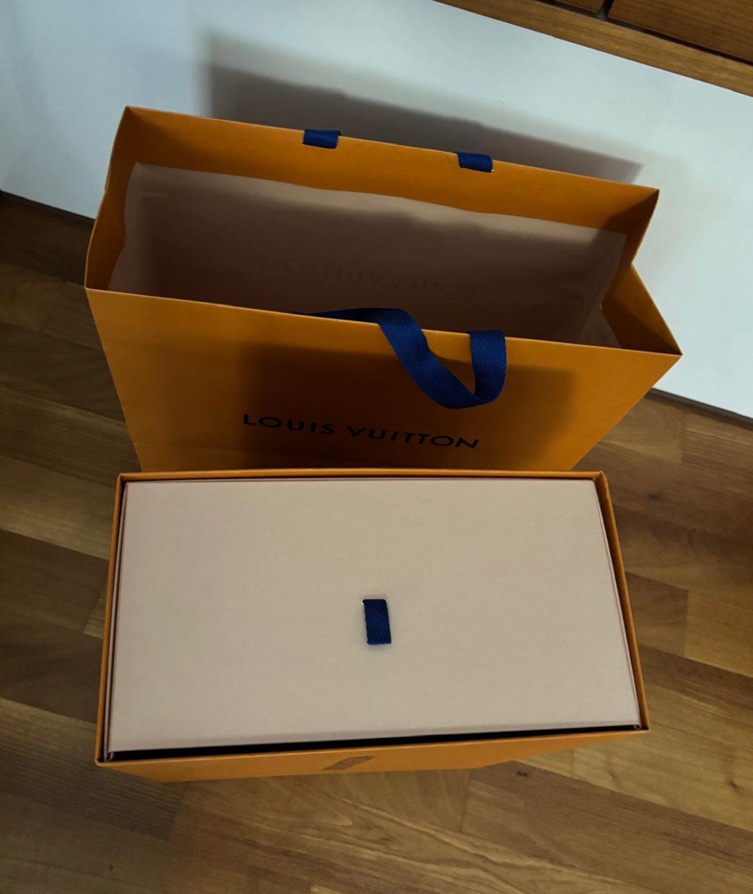 Louis Vuitton Borse da donna: 💖 Louis Vuitton Box und Papiertüte – Nuovo (secondo la descrizione) da Steinhausen venduto da 2ndLove_Bag 2