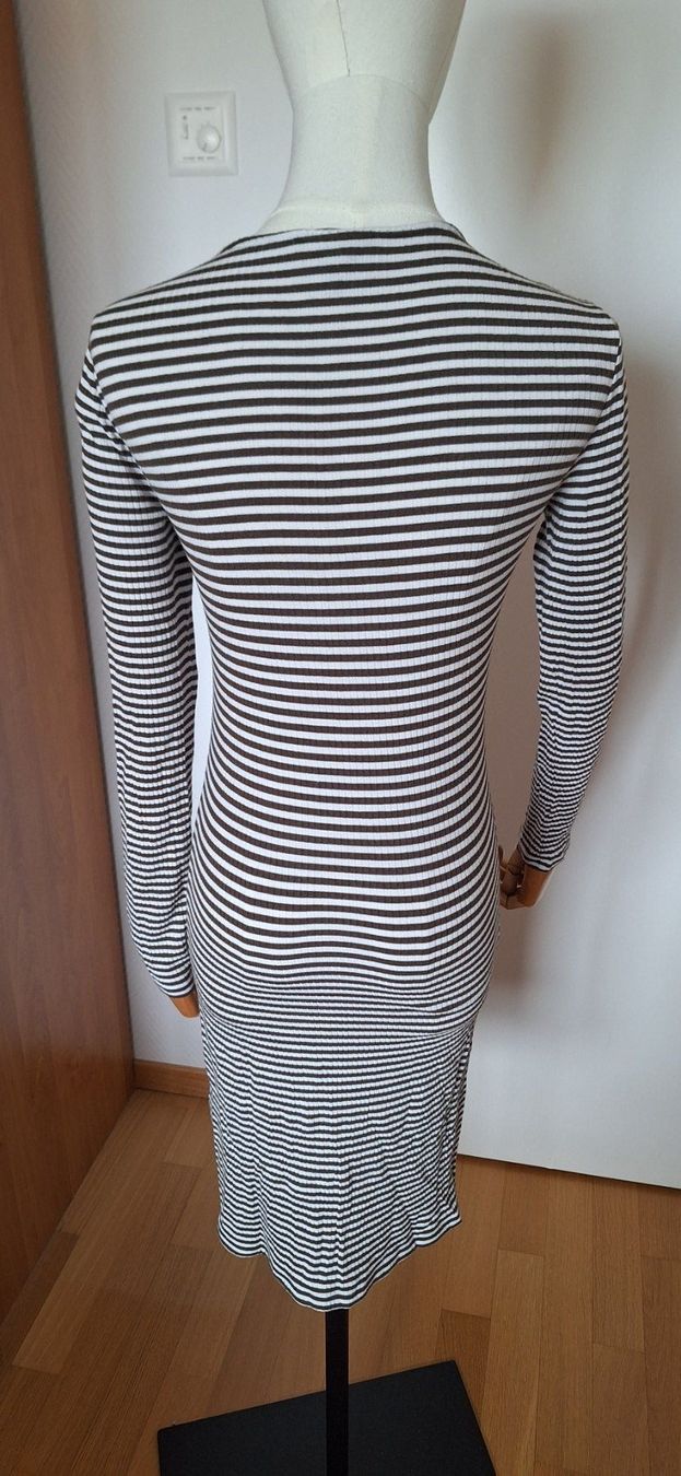 Kleider: robe pull, Forever21 – Neu (gemäss Beschreibung) aus Lussery-Villars von pousinete02 2