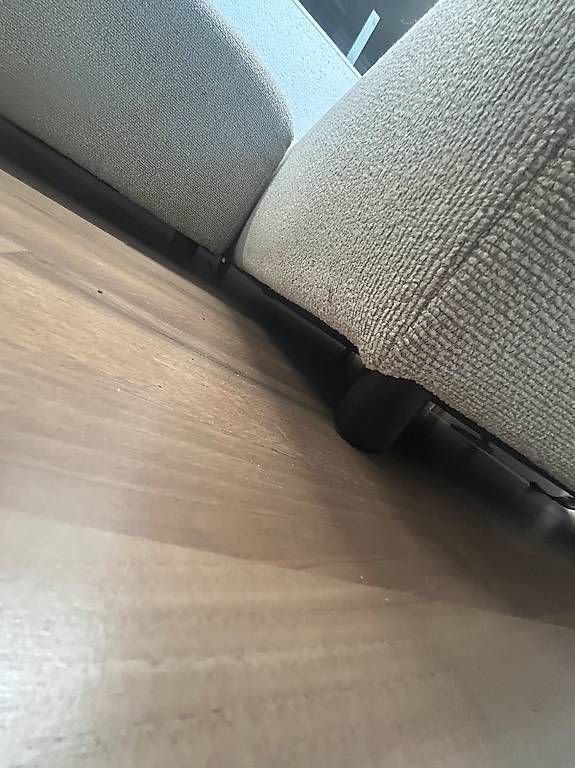 Sofas: Ecksofa beige – Gebraucht aus Münchenwiler von sportback1 4