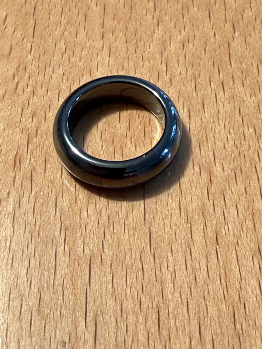Anelli: Schöner Hematit Ring - Glücksring, Grösse 21mm, Top! – Nuovo (secondo la descrizione) da Erlenbach ZH venduto da Ritschly 1