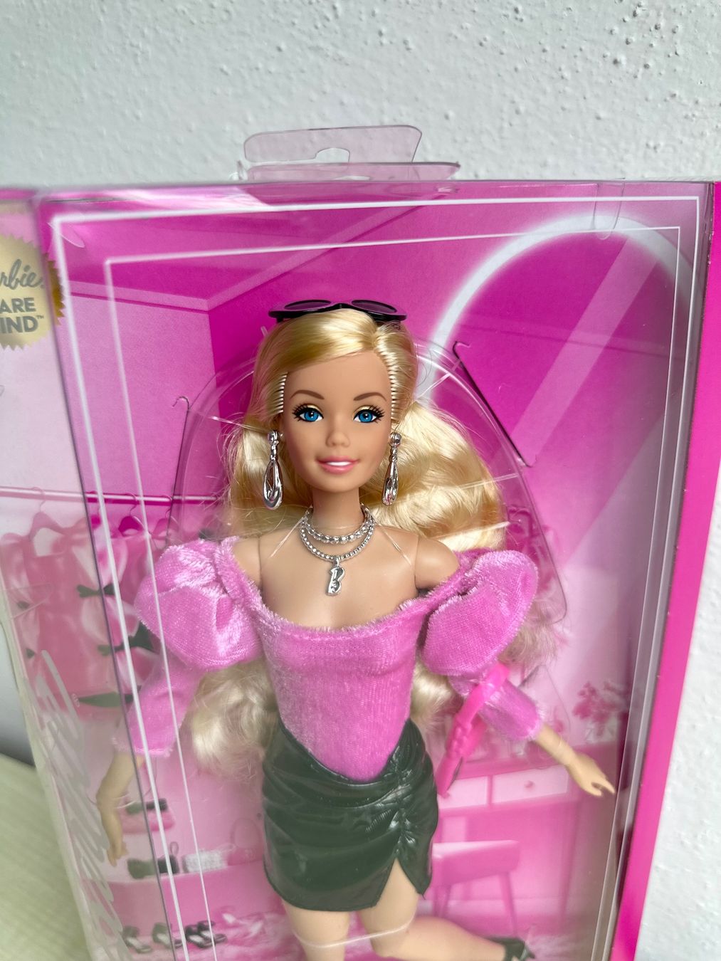 Puppen: Barbie Deluxe Rare Find – Neu und originalverpackt aus Zürich von Kat_5557