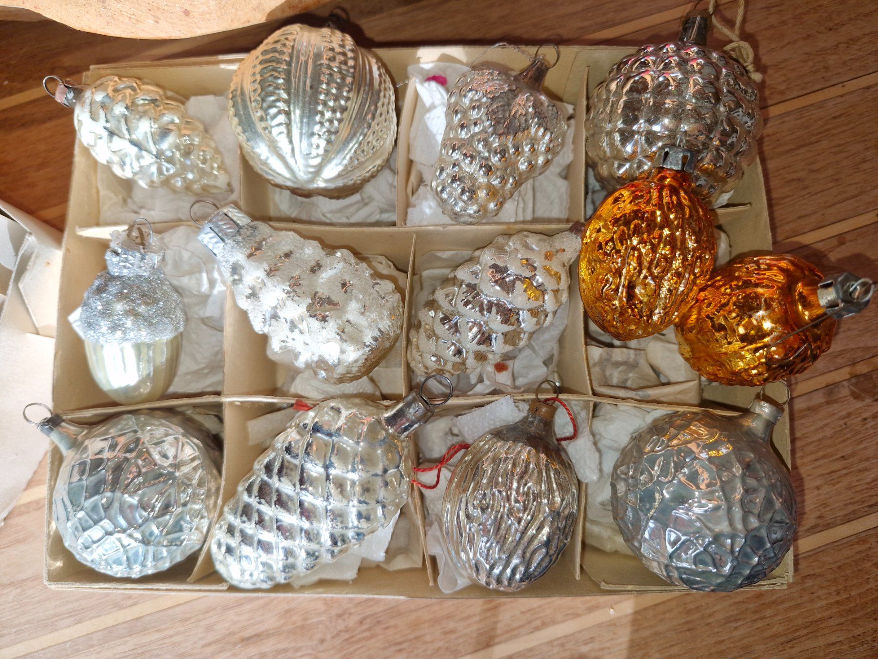 Alle Dekorationen: alter Christbaumschmuck – Gebraucht aus Guarda von rue_bpd7