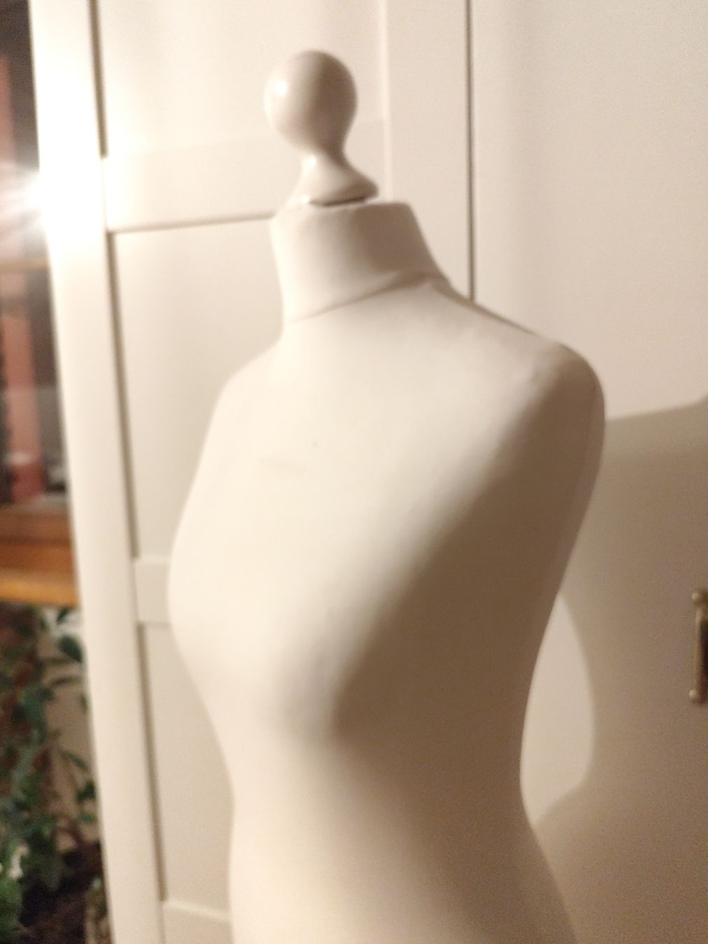 Allestimento di negozi e stand fieristici: Schneiderpuppe/Damenbüste Gr 34/36 – Usato da Magden venduto da Fimo29 1