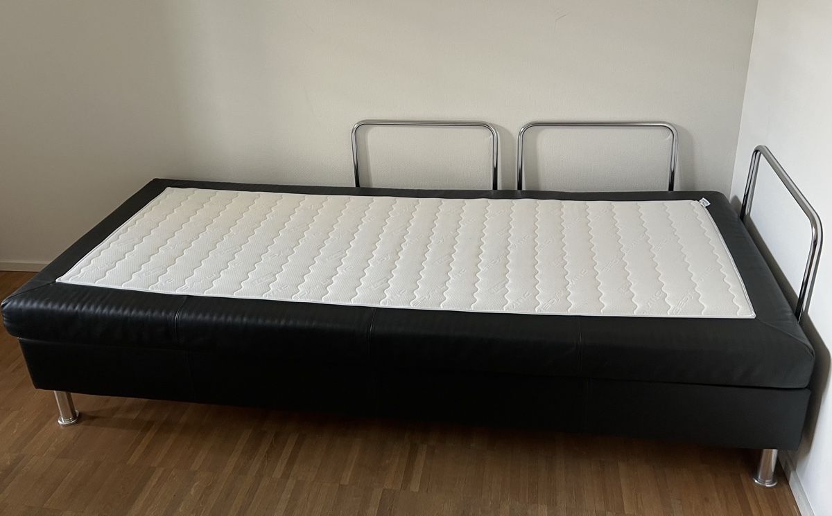 Sofas: Bettsofa Swiss Plus – D'occasion à Zürich par Pindine 5