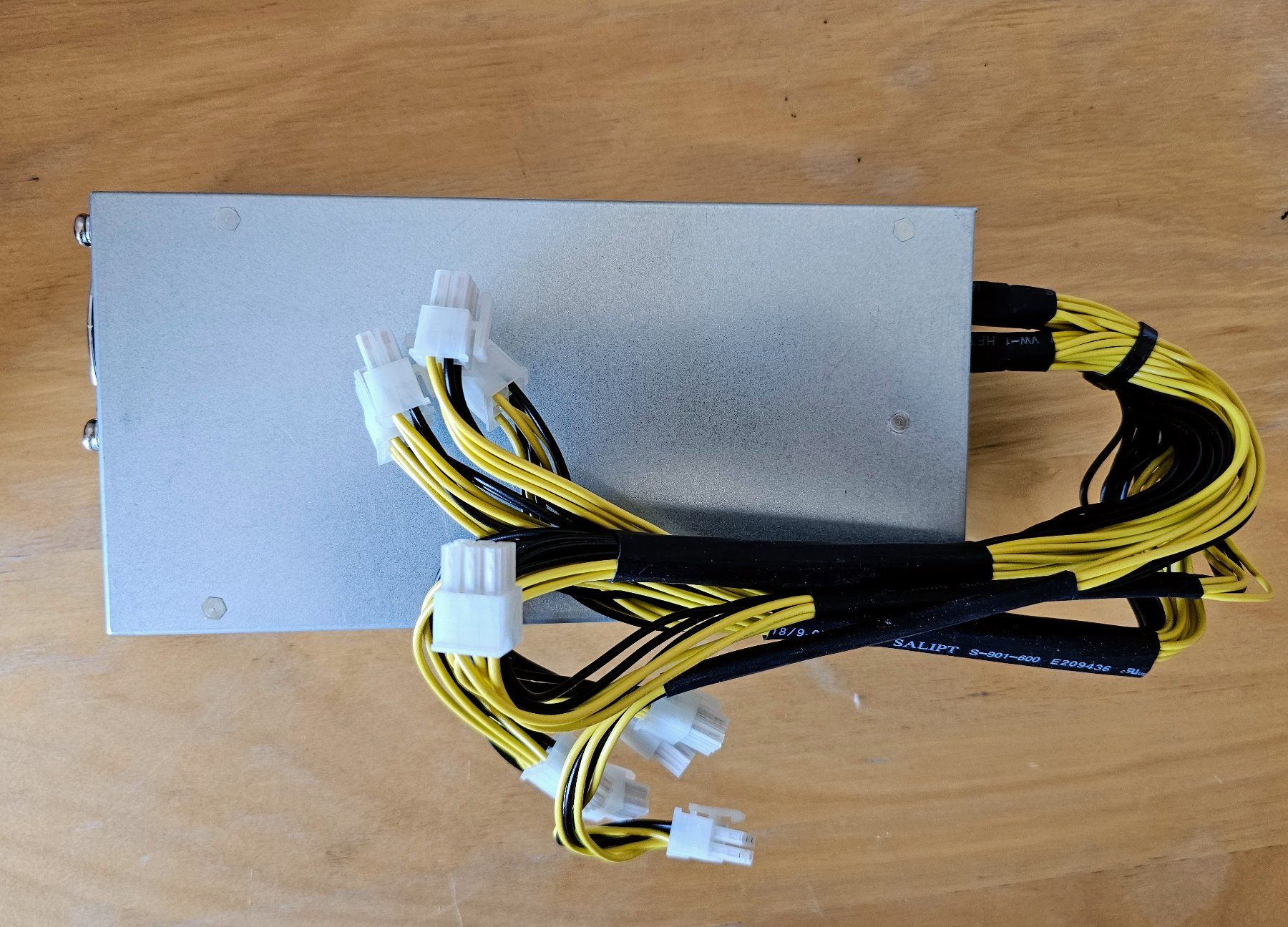 Bitmain Coin Miner: Bitmain Antminer S9i-14 - Never used. – Nuovo (secondo la descrizione) da Lamboing venduto da Mk06 7