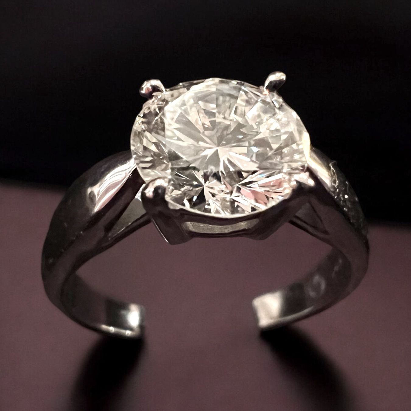 Ringe: White Gold 18k Solitaire Ring, diamond 1.65 K New – Neu (gemäss Beschreibung) aus Morges von 24time 1