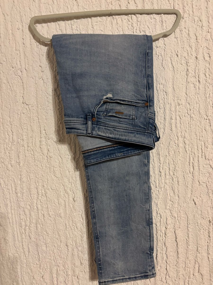 Jeans: Jeans BOSS.Taille 36 – Gebraucht aus Delémont von Vendeur_3 3