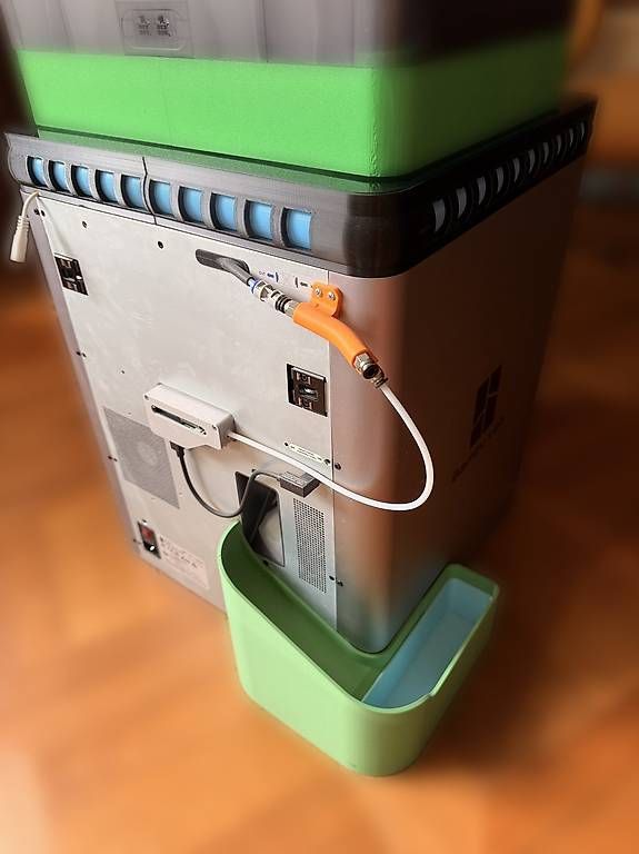 3D Drucker: Bambu Lab X1C 3D-Drucker mit AMS & grossem Ersatzteilpaket – Gebraucht aus Böckten von Spleanify 4