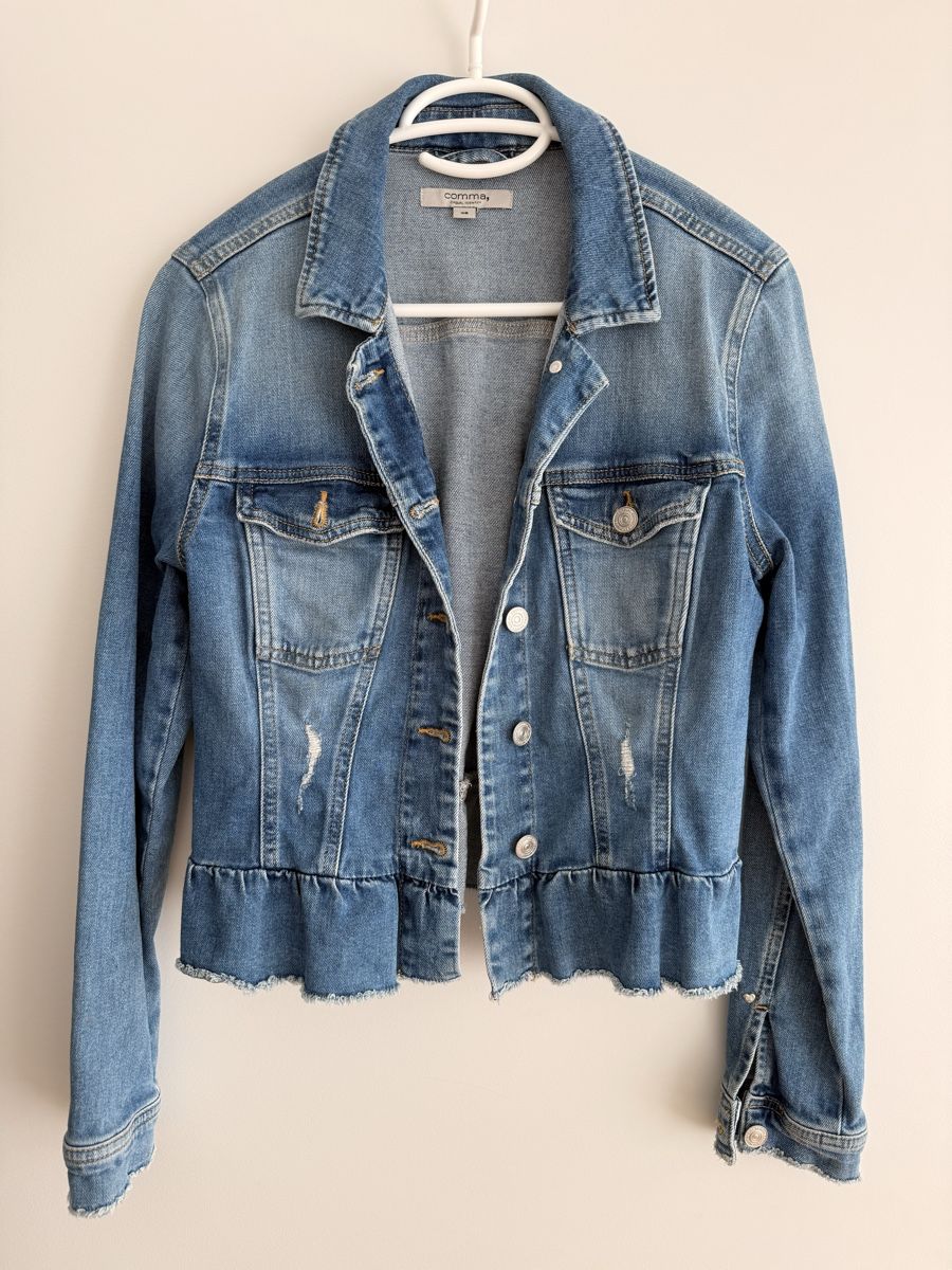 Comma Jacken: Jeansjacke von comma, Größe 38 – Gebraucht aus Worb von Soben