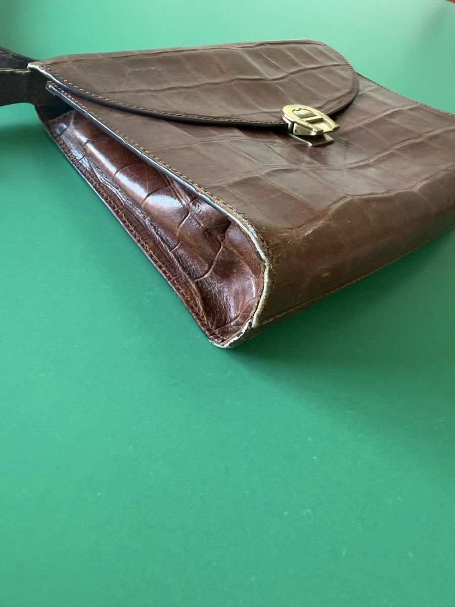 Aigner Borse da donna: Kleine Tasche Aigner, Schultertasche – Usato da Basel venduto da FrauH 3