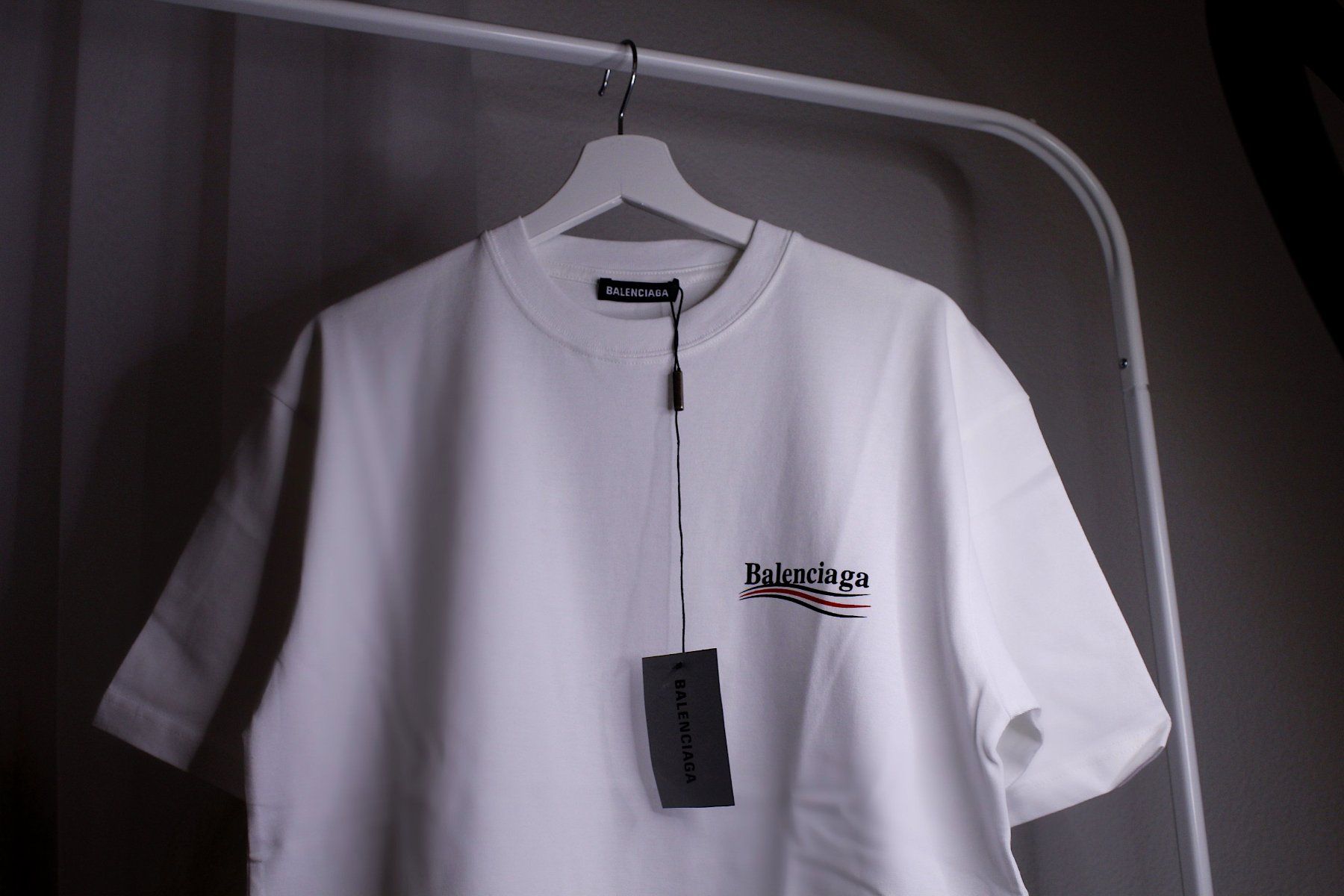 Balenciaga T-shirt: Balenciaga T-Shirt – Nuovo e nell'imballaggio originale da Oftringen venduto da jaskogmbh 3