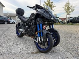 Motorrad Yamaha Niken schwarz gebraucht guter Zustand