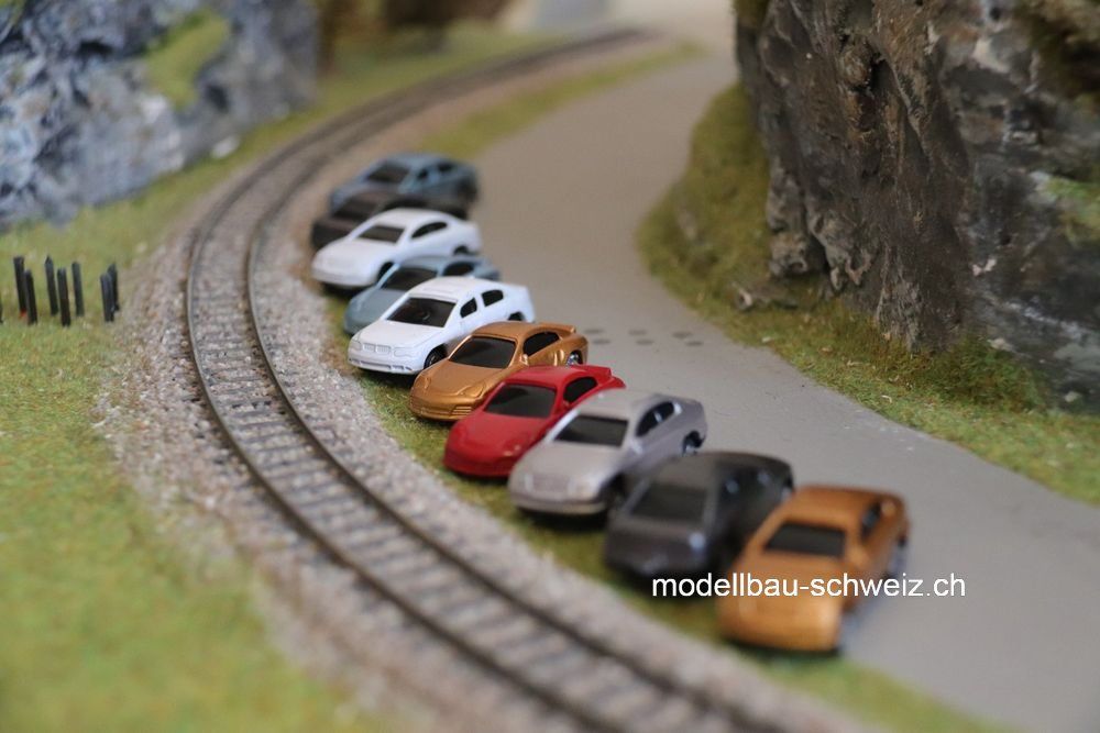 Autos in H0, 10 Stk (Neu und originalverpackt) in Basel für CHF 6.95 ...