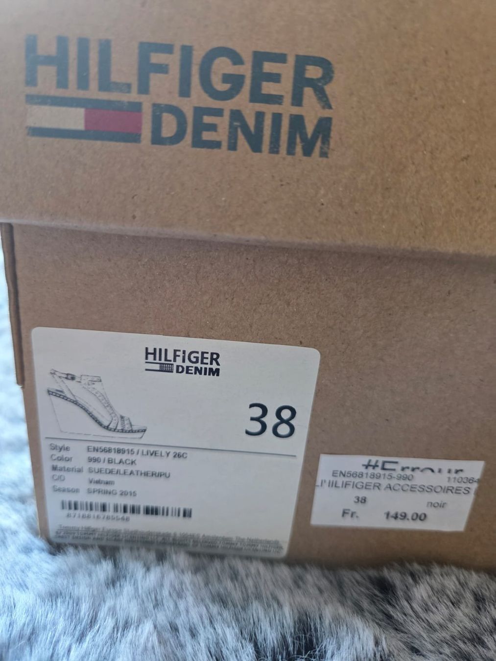 Tommy Hilfiger Scarpe da donna: Sandales Tommy Hilfiger , 38" – Nuovo e nell'imballaggio originale da noes venduto da kri_g7m6 6