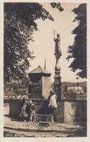 Zürich  ZH  -   LINDENHOF mit Zürcherinnenbrunnen