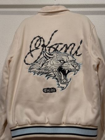 ✨ Karl Kani Baseballjacke – Beige – Grösse M ✨