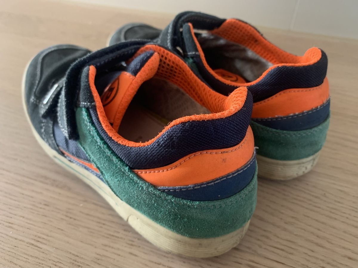 Primigi Scarpe per ragazzi: Coole Primigi Halbschuhe, Gr. 35, Veloursleder – Usato da Münsingen venduto da fam_277y 3