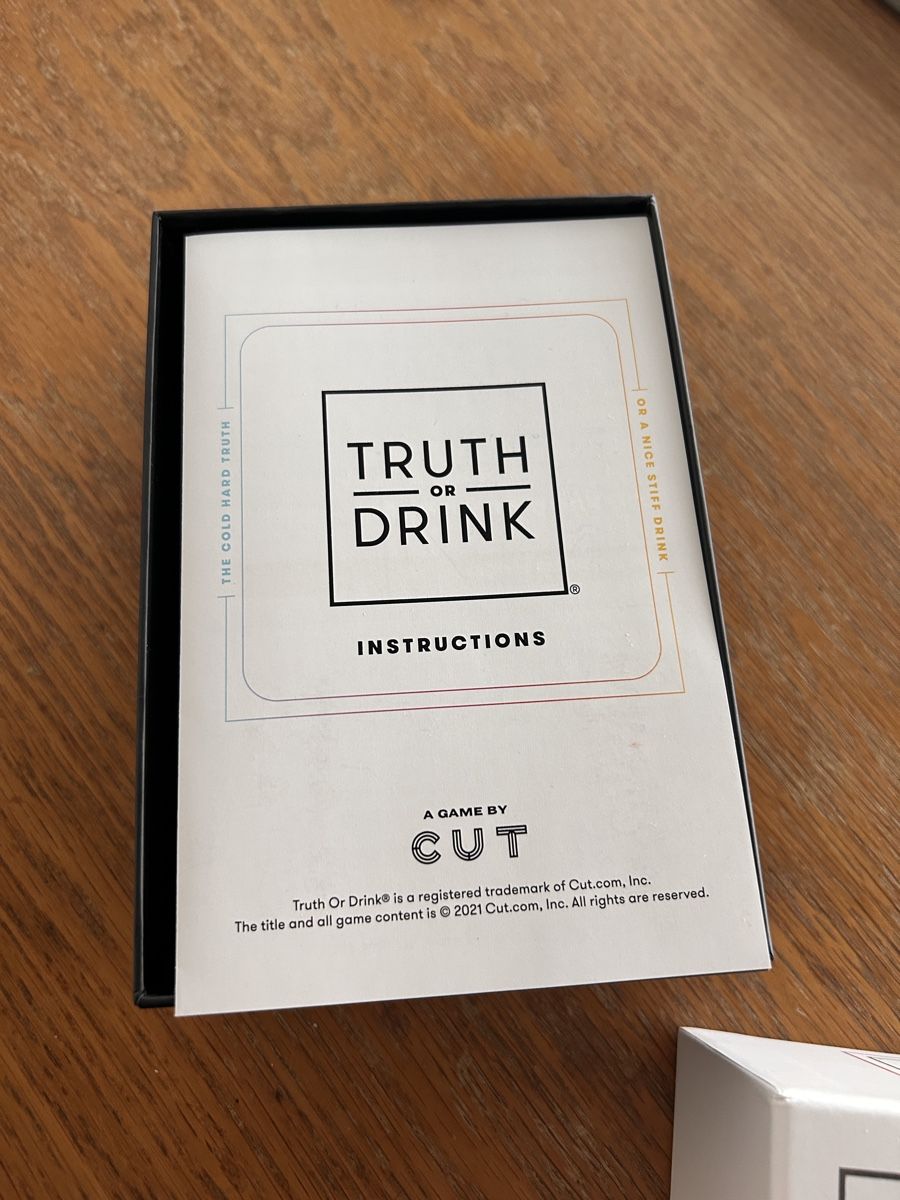 Giochi: Truth or drink card game – Nuovo (secondo la descrizione) da Genève venduto da mic_p669 1