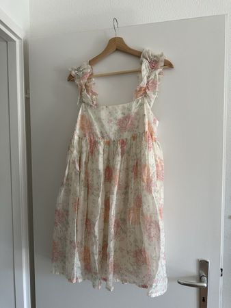 Kleid Sommerkleid Blumenmuster Volant Grösse S neu