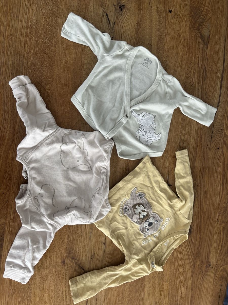 Lotti & Set di vestiti: Babykleidung 1-3 Monate – Usato da Toffen venduto da Mara685 1