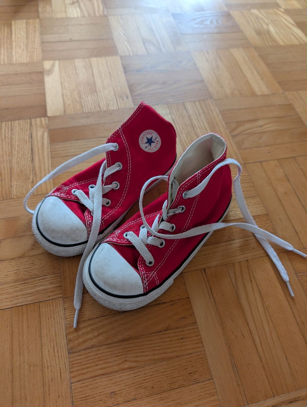 Converse Scarpe per ragazzi: Converse Chucks – Usato da Bonaduz venduto da ChristinaCh