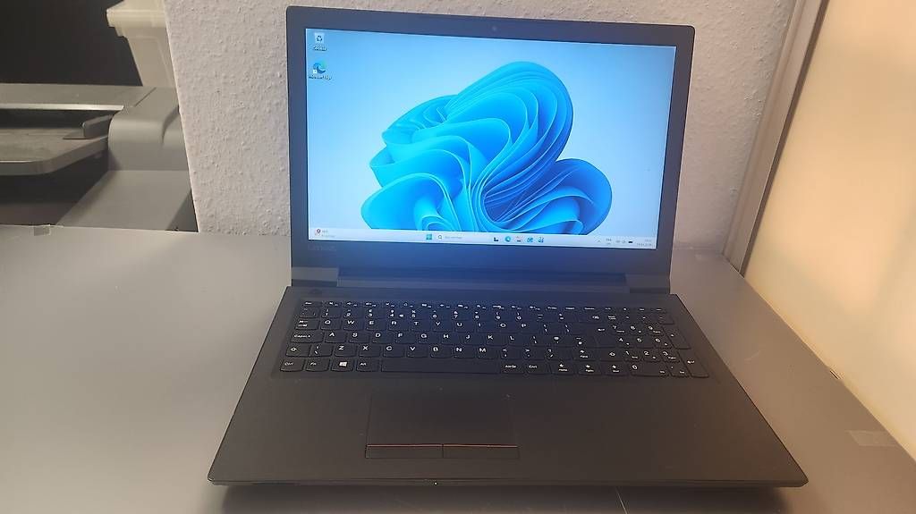 Notebook: Lenovo ideapad V110 Ecran 15.6" Intel Core i5 7th Gen – Usato da Donneloye venduto da ire_767q 2