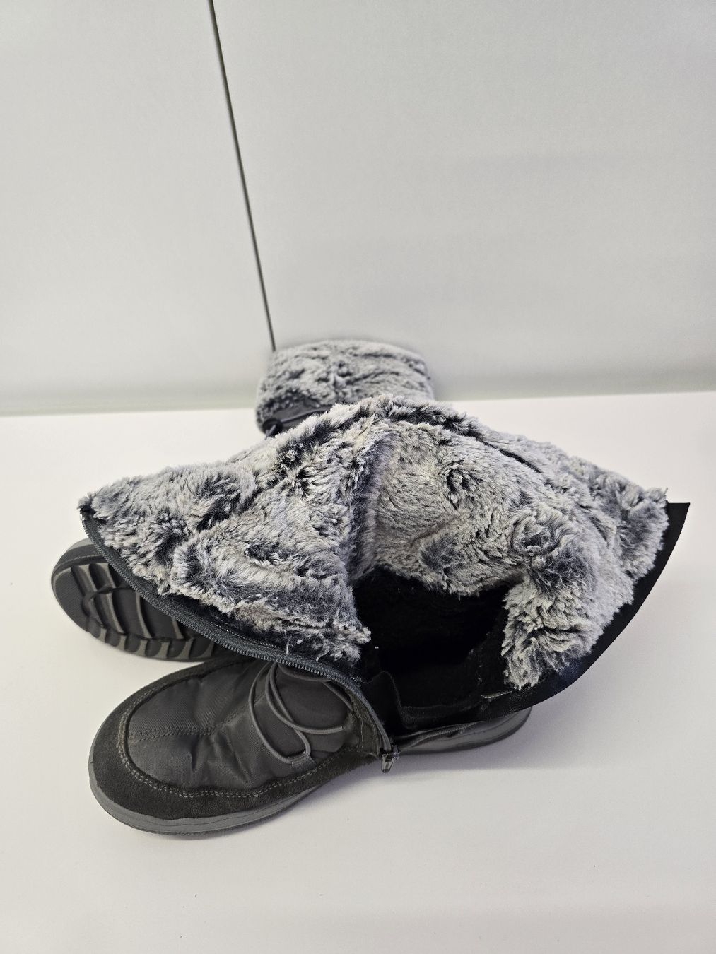 Primigi Scarpe per ragazze: Mädchen Primigi Winterstiefel Gr.38 – Usato da St. Gallen venduto da CAPYCORP 4