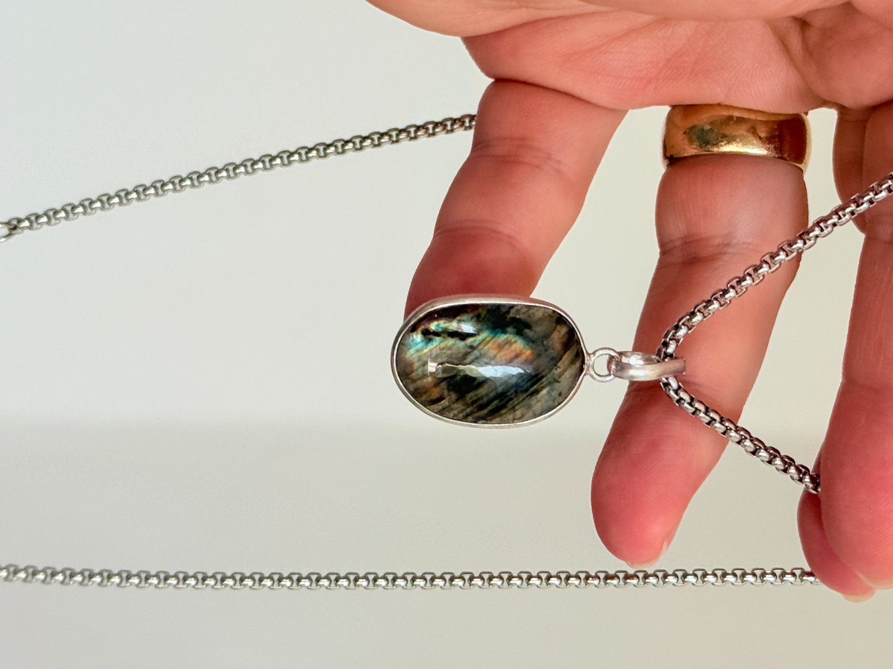 Colliers: Labradorite necklace – Neuf avec emballage d'origine à Genève par AGBERG 7