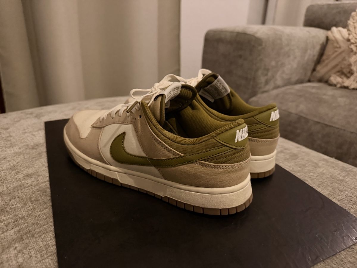 Nike Chaussures hommes: Nike Dunk Low 43 – D'occasion à Argnou (Ayent) par nathanckcw 1