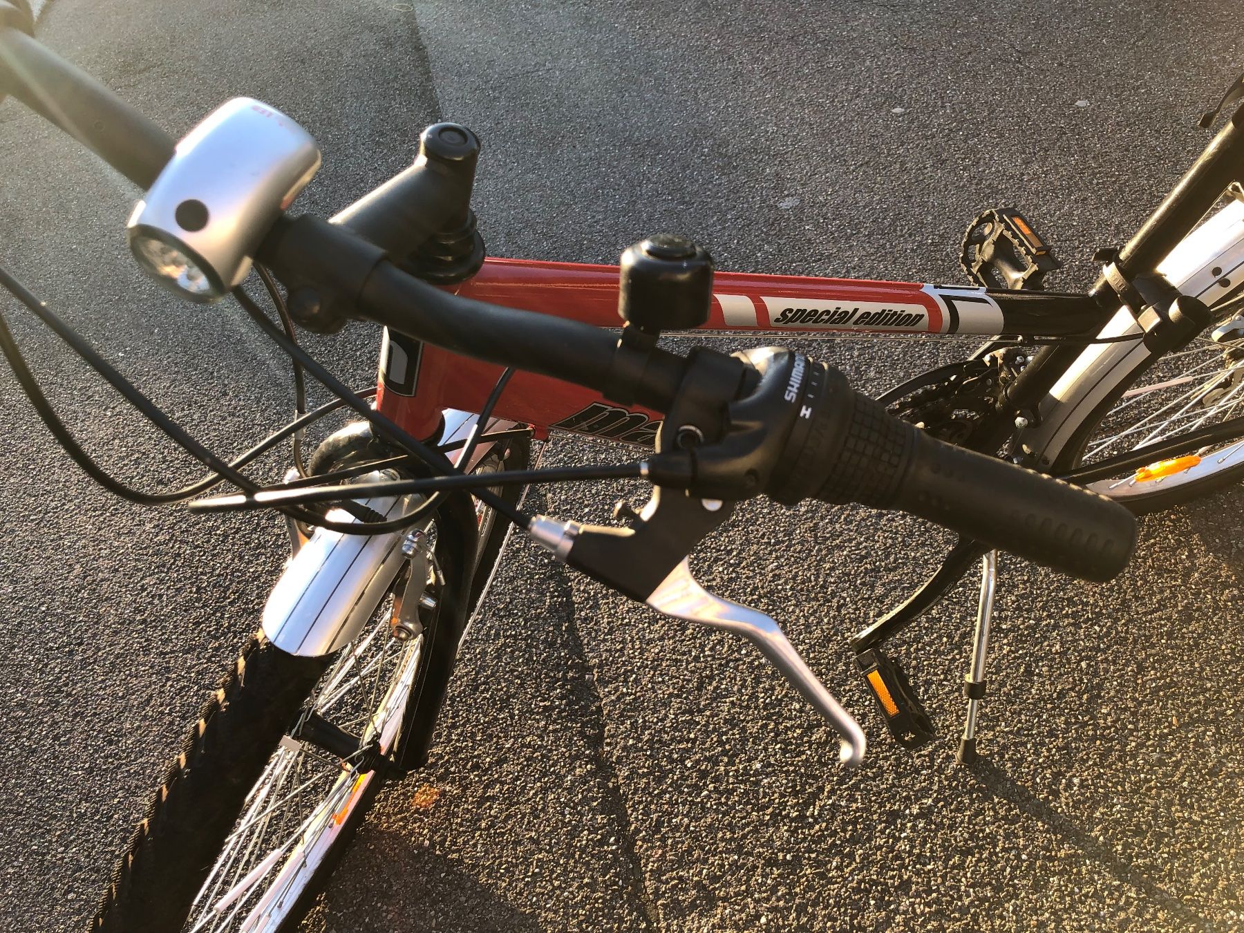 Magnum Velos: Fahrrad für Dame oder grösseres Mädchen – Gebraucht aus Boswil von Ueli073 2