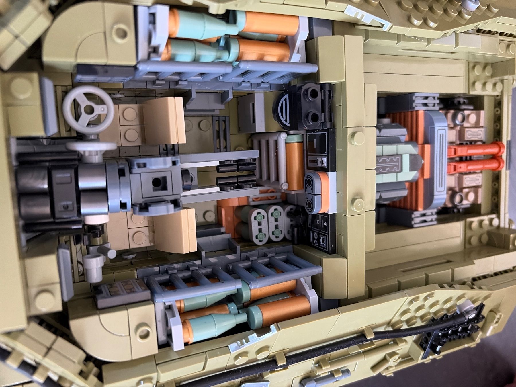 Giocattoli: Lego diversi carri armati e robot aereo – Usato da St-Gingolph venduto da masalf 8