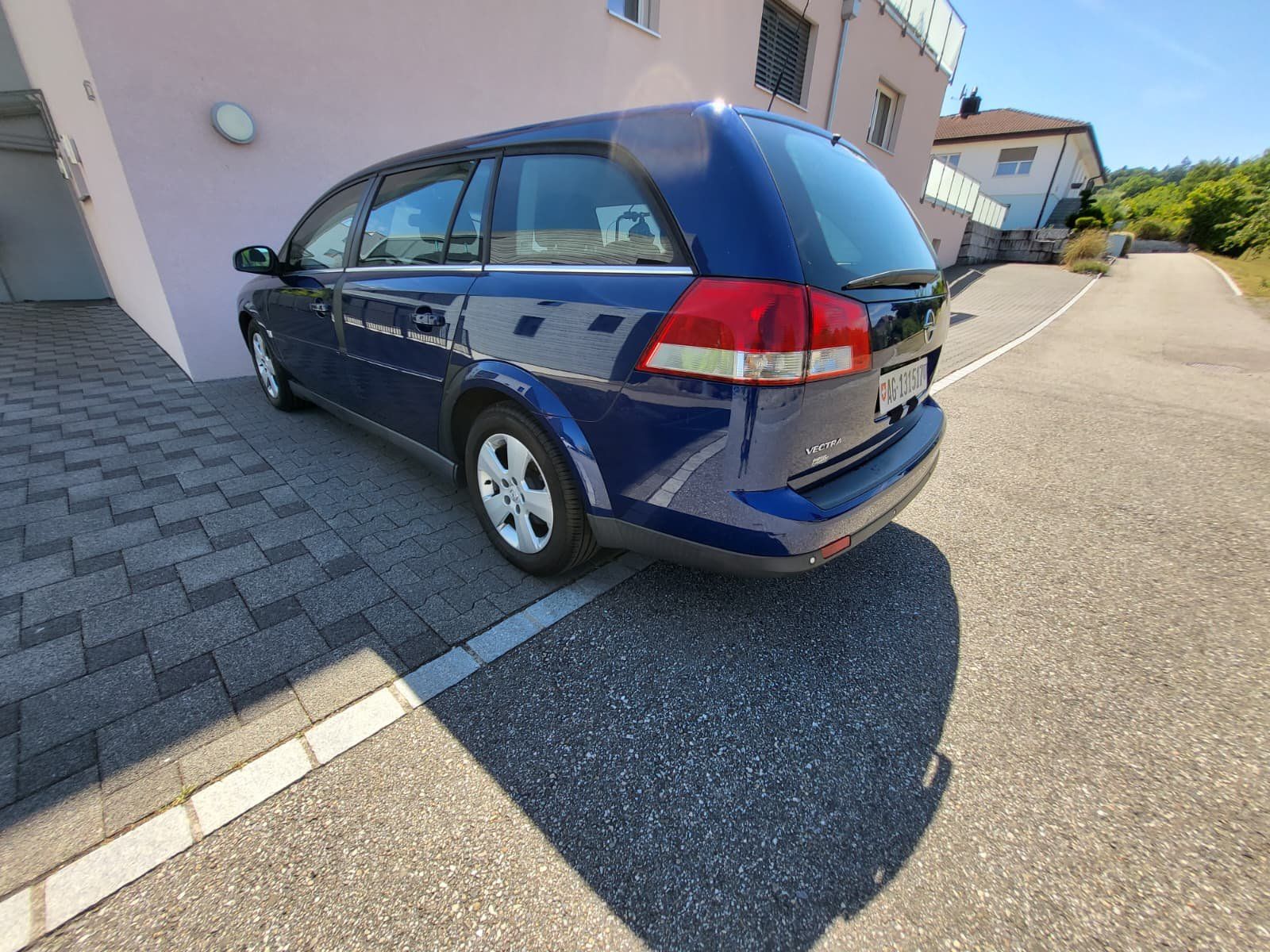 Opel Autos: Opel Vectra C1.9 TDH – D'occasion à Kölliken par Kienzle0906 1