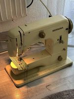 Nähmaschine Bernina 700 mit Koffer und Zubehör 
