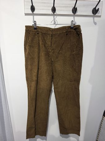 Cordhose WEEKEND MaxMara braun Groesse 42 Damen