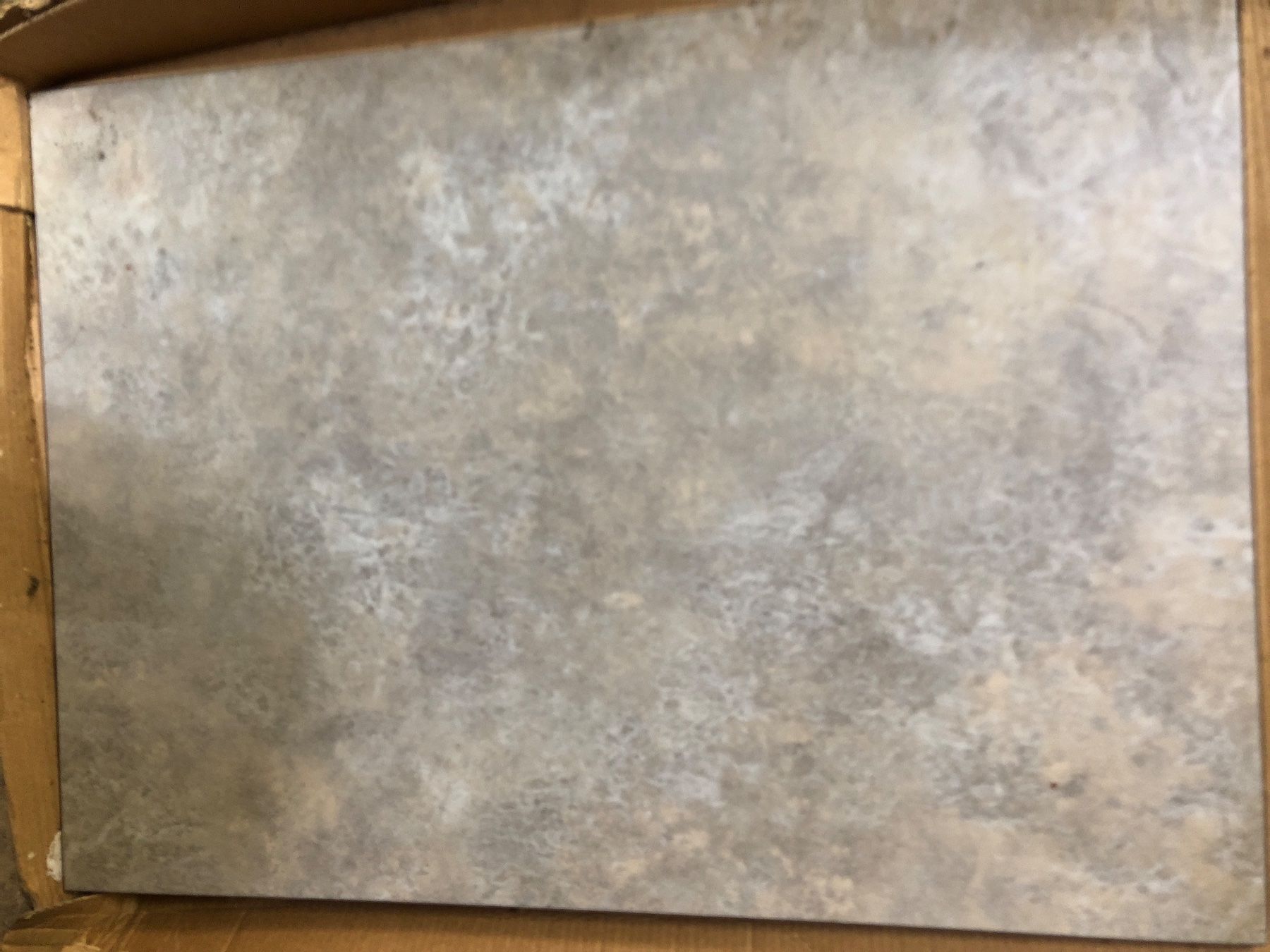 Rivestimenti per pavimenti: ClickVynil – Usato da Ueken venduto da Willi94 1