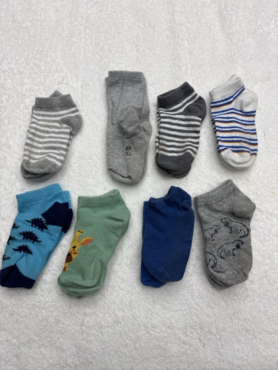 Calze per bambini: Lot de chaussettes , taille 27/30! – Usato da Chenens venduto da anasantos90