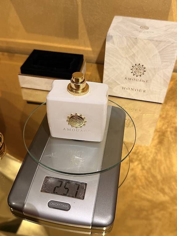 Profumi & Eau de Toilette: Amouage Honour – Usato da Pfäffikon SZ venduto da californialove6