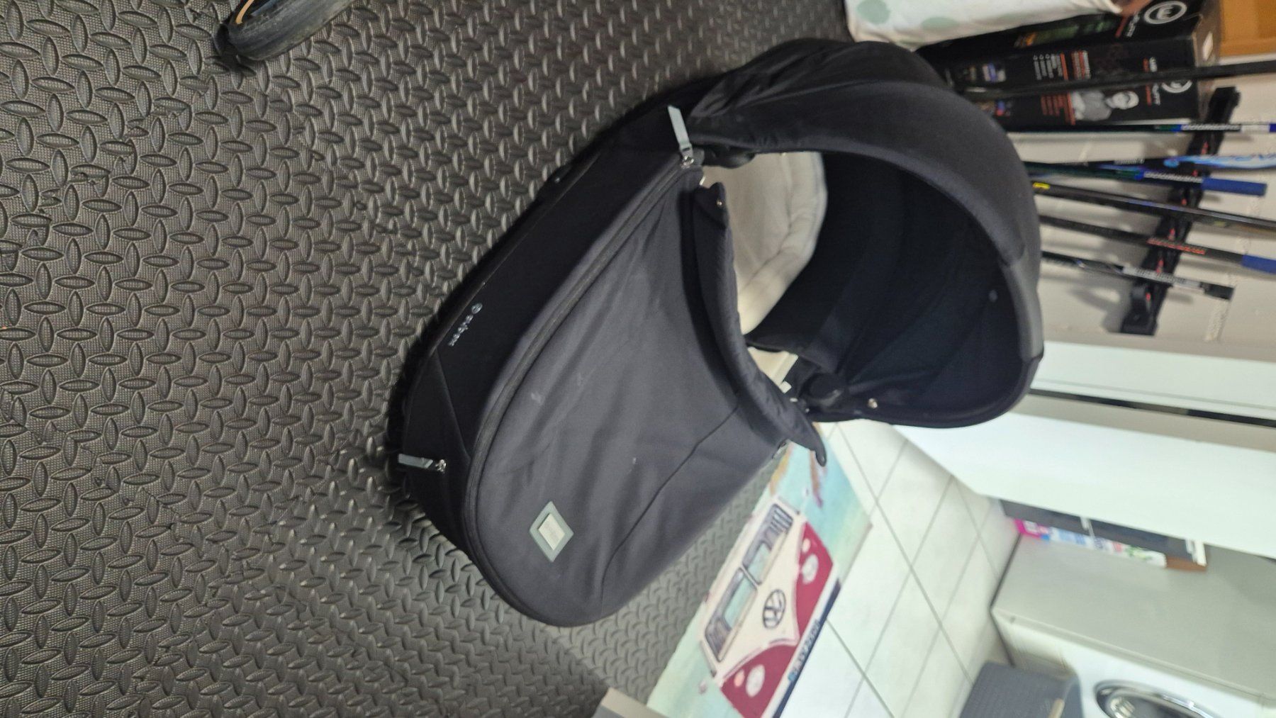 Cybex Carrozzine: Kombikinderwagen e-PRIAM Comfort Bundle rosegold / schwarz – Usato da hünenberg venduto da jessica8709 8