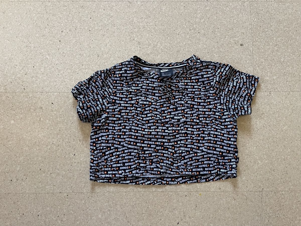Nike Camicette, T-shirt & Top: Nike T-Shirt JUST DO IT. – Usato da Neuheim venduto da fab_7m2f