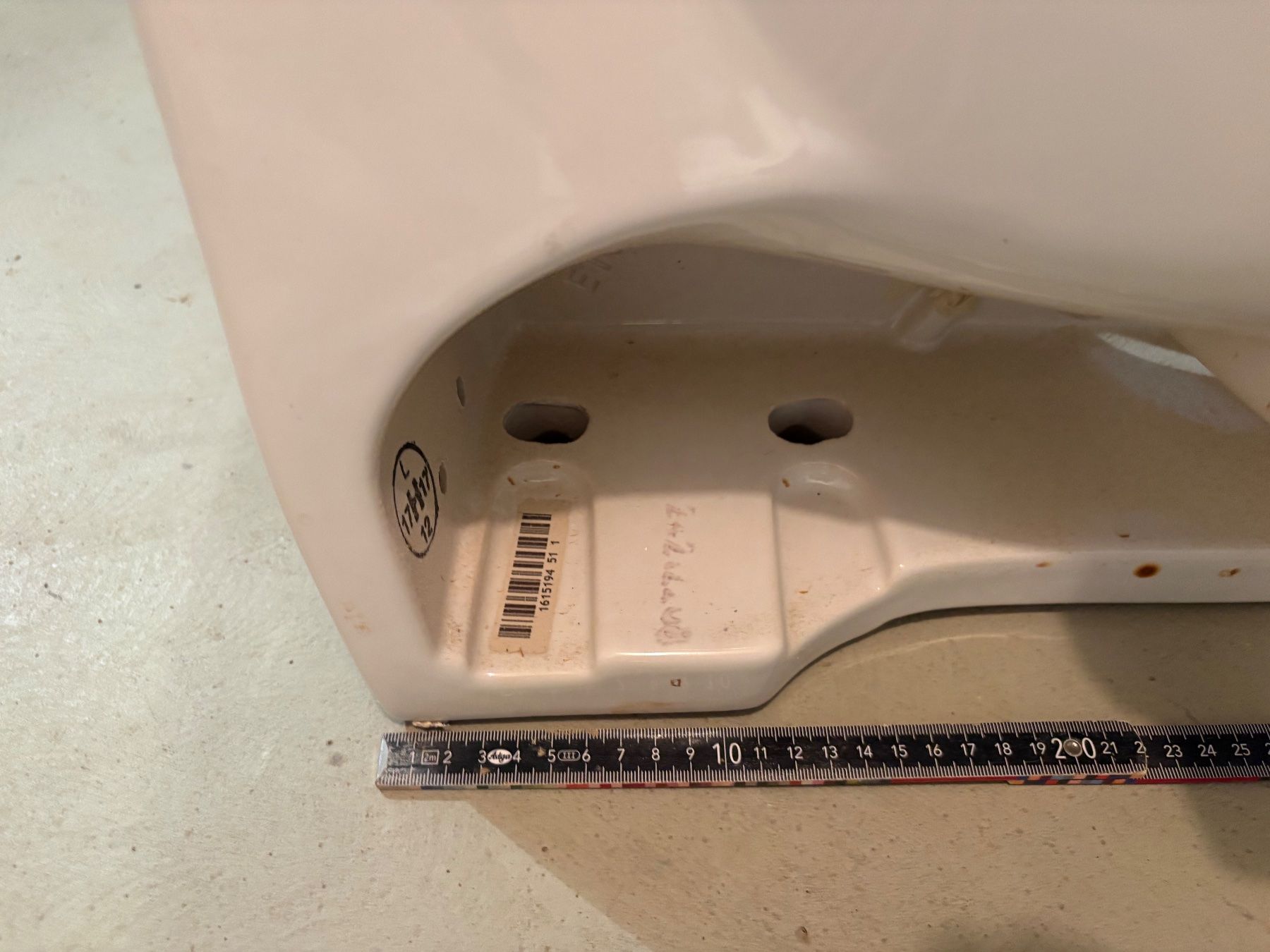 Lavabi & lavandini: Lavabo Keramik Laufen weiss – Usato da Dietikon venduto da Teletubbi 2