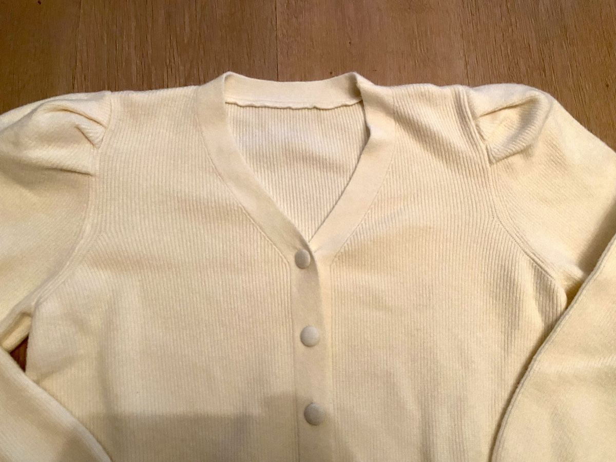 Giacche: Neue Strickjacke mit Puffärmeln, crème-weiss, Gr. S – Nuovo (secondo la descrizione) da Winkel venduto da Flyhy2020 1