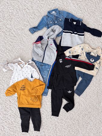 Lot de vêtements bébé garçon taille 80