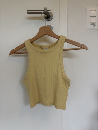 H&M Top gelb gerippt kurz