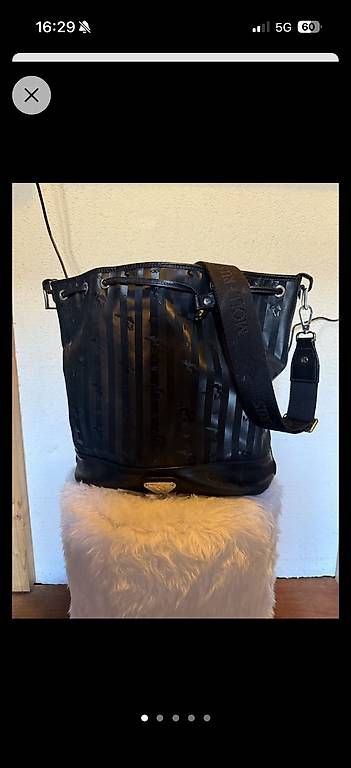 Sacs femmes: Maison Mollerus Beutelhandtasche  – D'occasion à Saas im Prättigau par jasna118