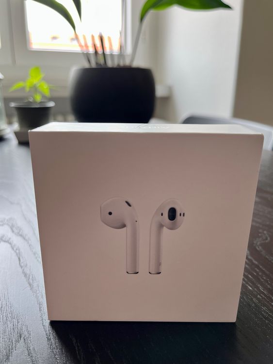 Apple AirPods (1. Generation), mit Ladecase | Kaufen auf Ricardo