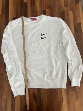 Nike Sweater Weis