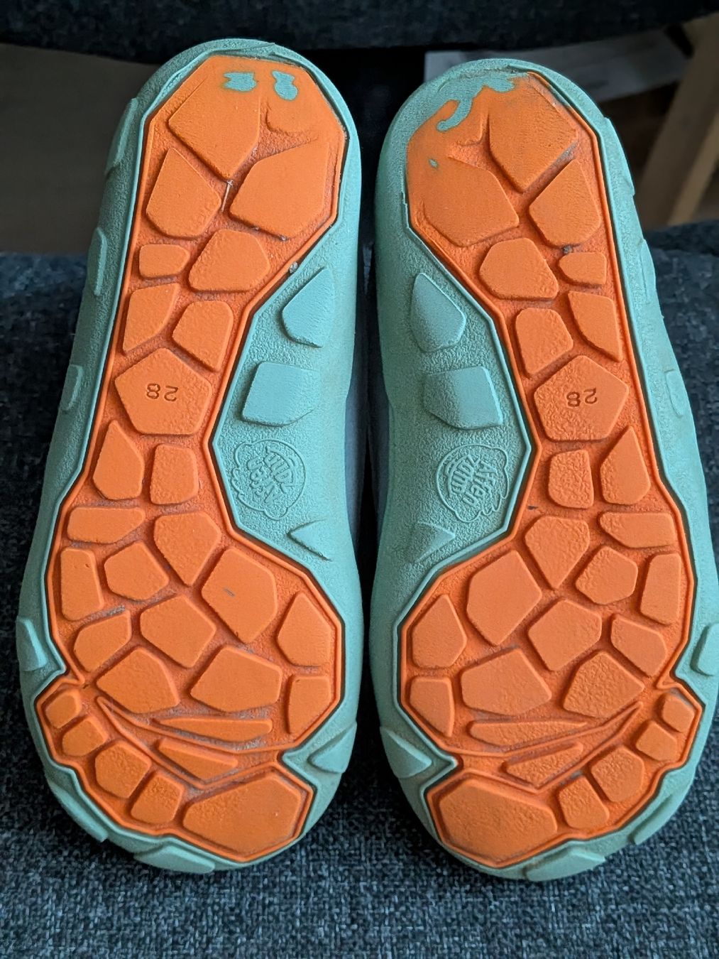 Affenzahn Scarpe per ragazzi: Affenzahn Winterstiefel Barefoot, Grösse 28u – Usato da Zofingen venduto da Droni_A 1