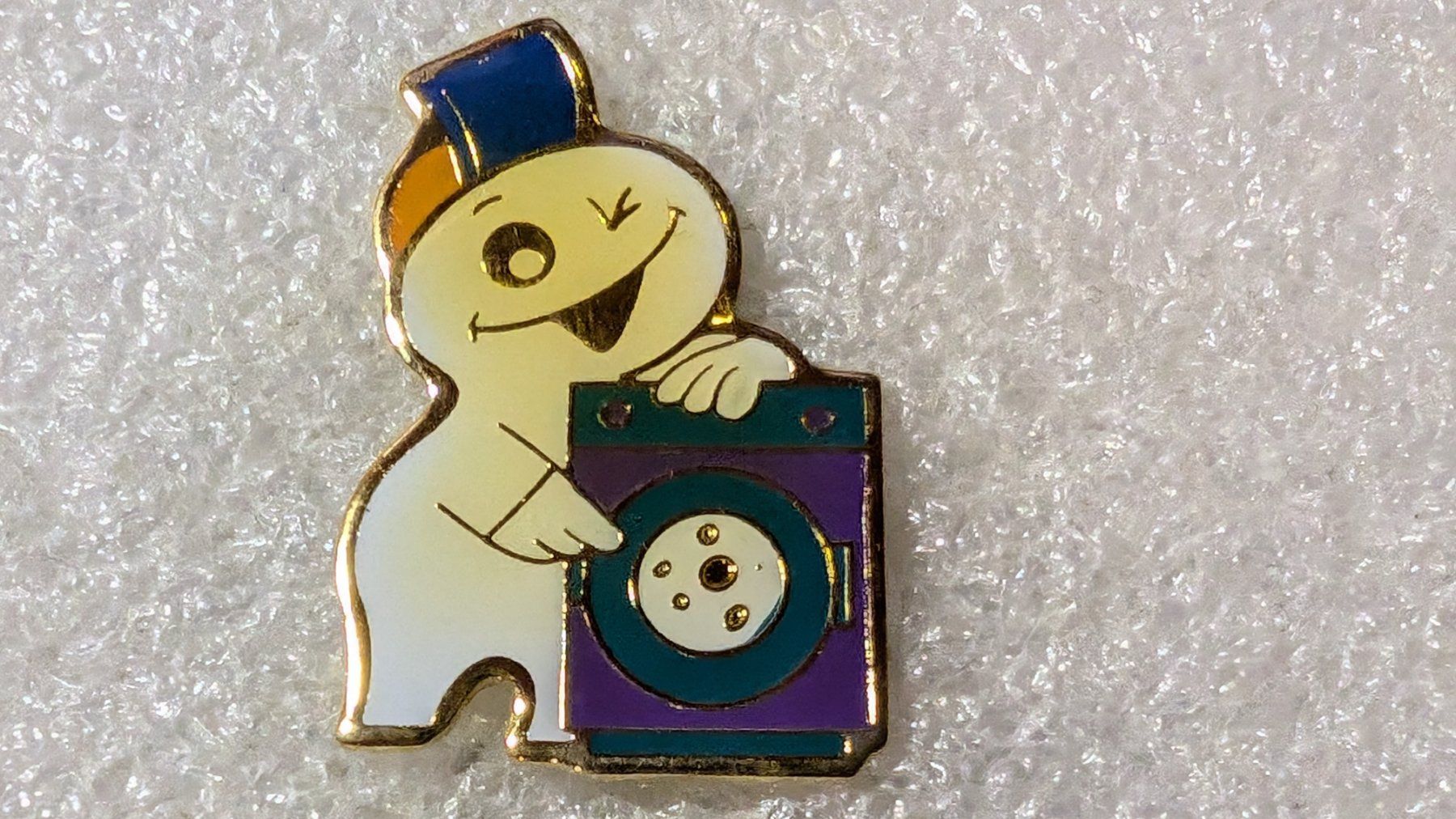 Placchette & Badge: Ansteckpin 209: Maga Bio – Usato da Oppligen venduto da Pin-Fall-Shop