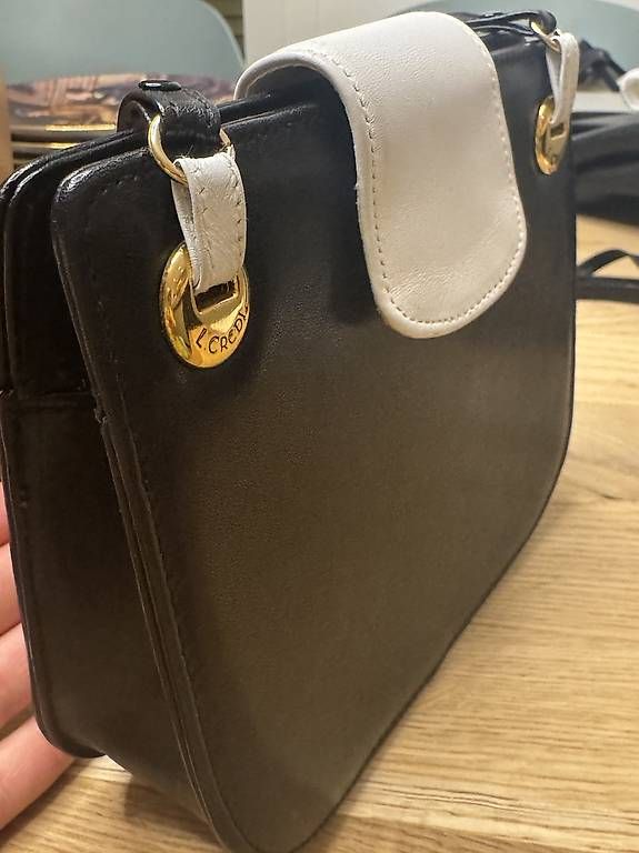 L.Credi Borse da donna: Elegante  L.Credi Leder Handtasche – Usato da Horw venduto da abc_b5tj
